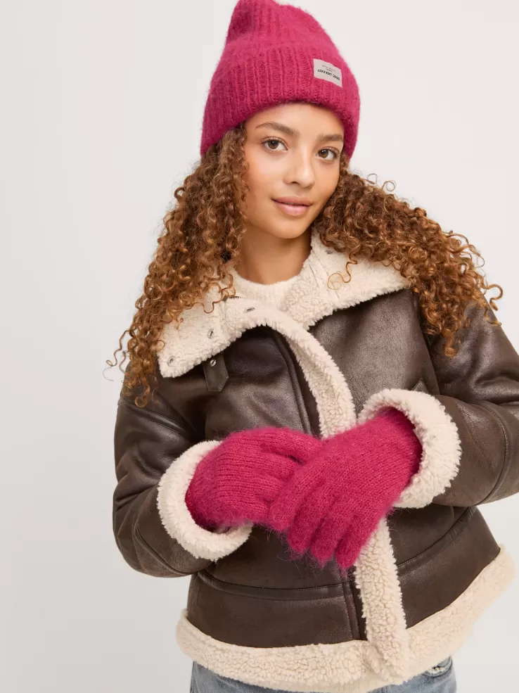 Shop JACK & JONES JXKATHERINE Gloves Purple
